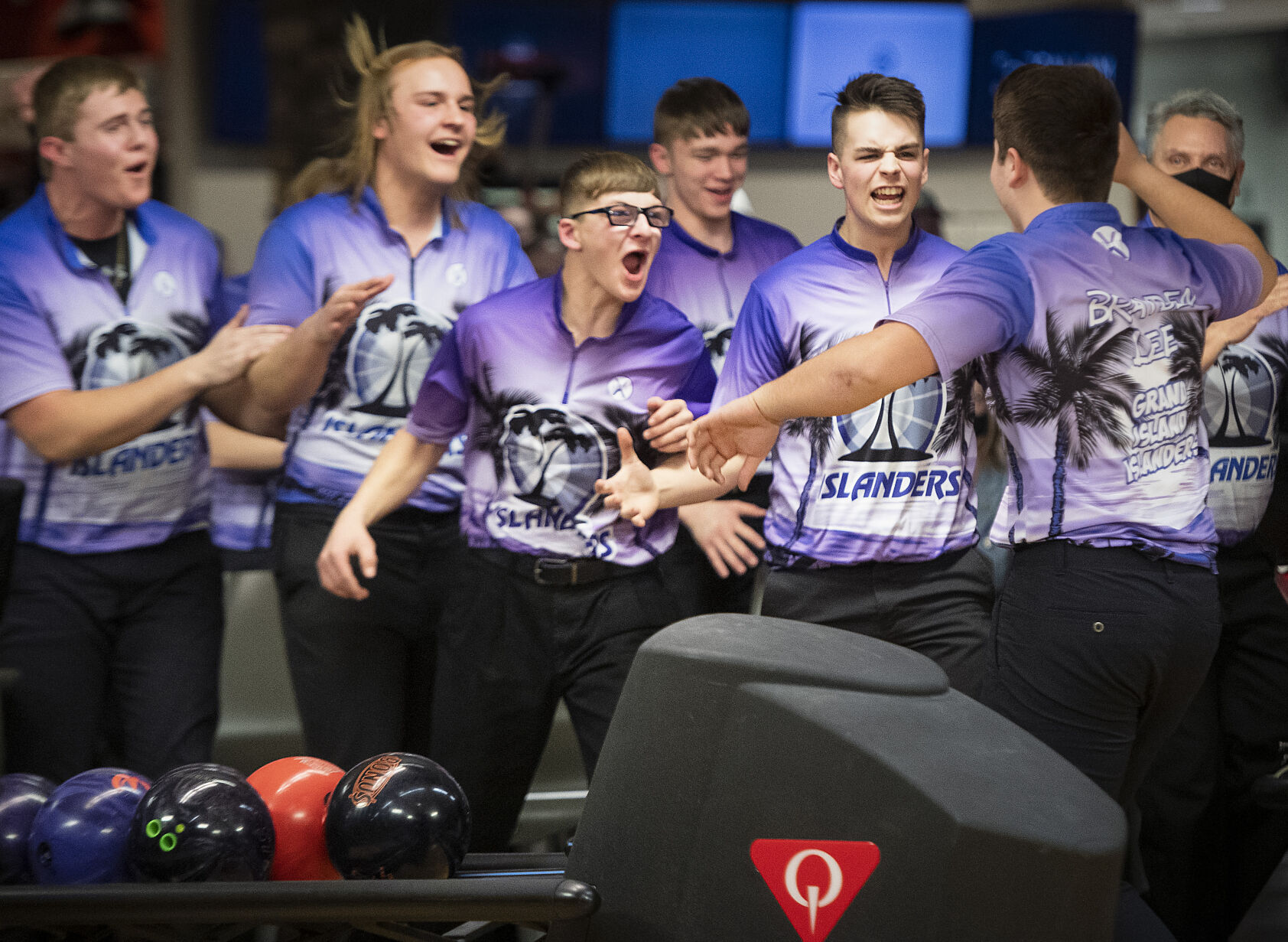 State bowling, 2.8